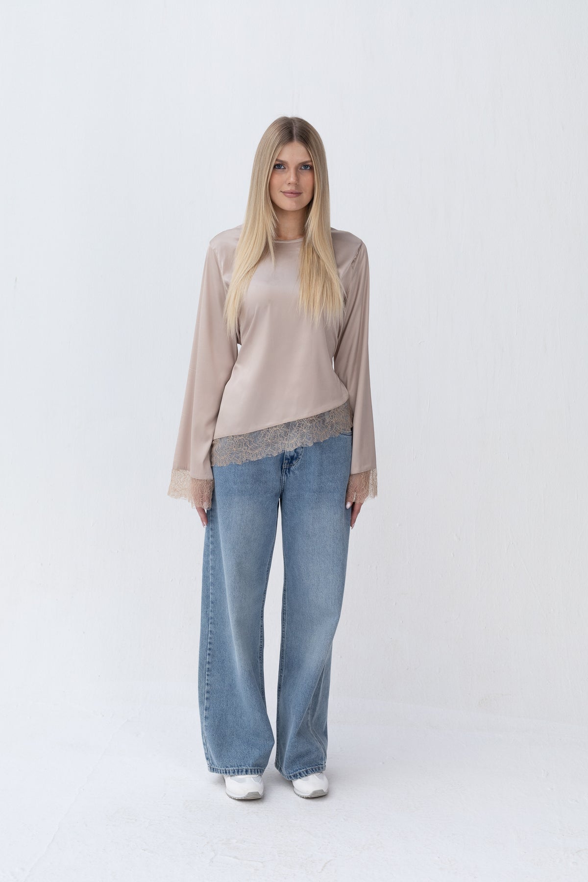 Blouse Satin With Lace