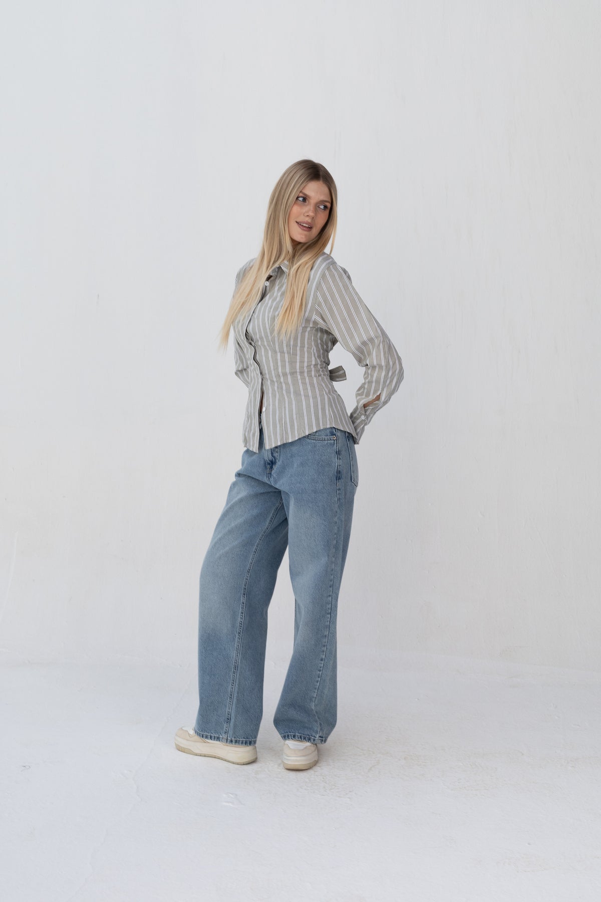 Bold Back Belt and Chest Pleats Shirt