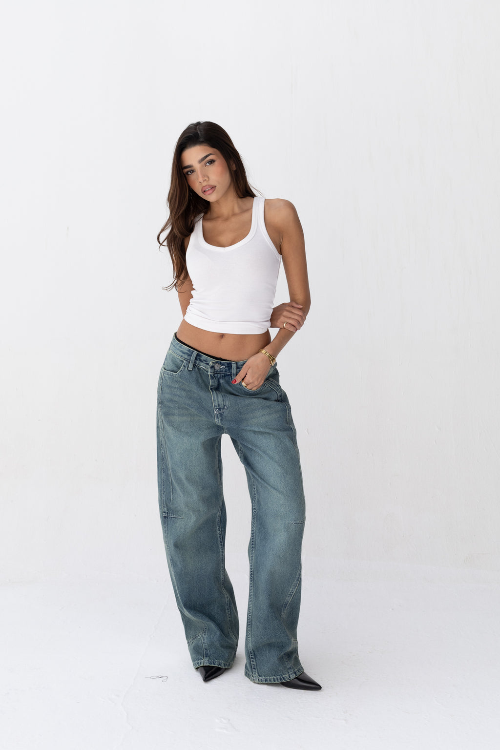 Wide Leg Jeans Vintage Blue Front Cut