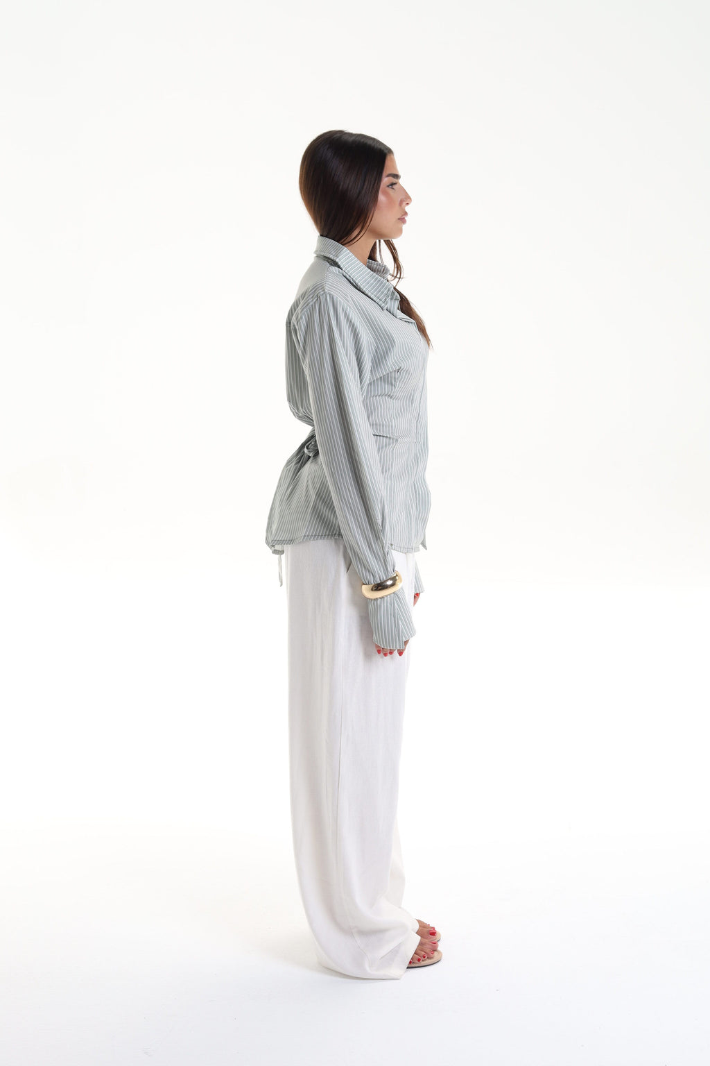 Pine Back Belt Cheast Pleats Shirt