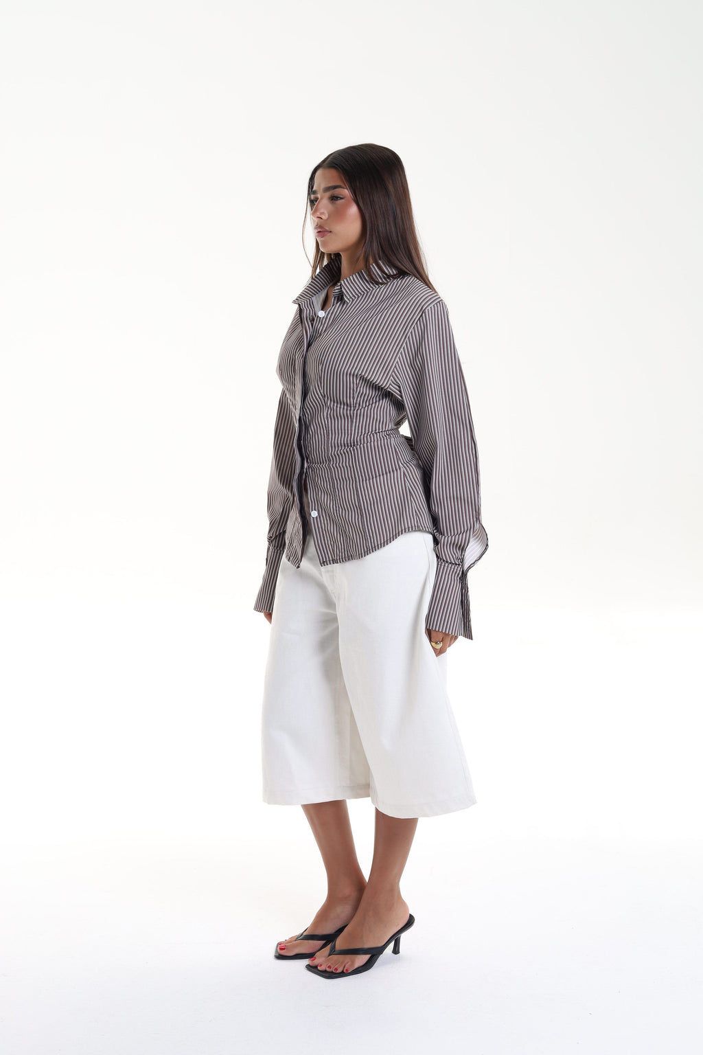 Pine Back Belt Cheast Pleats Shirt