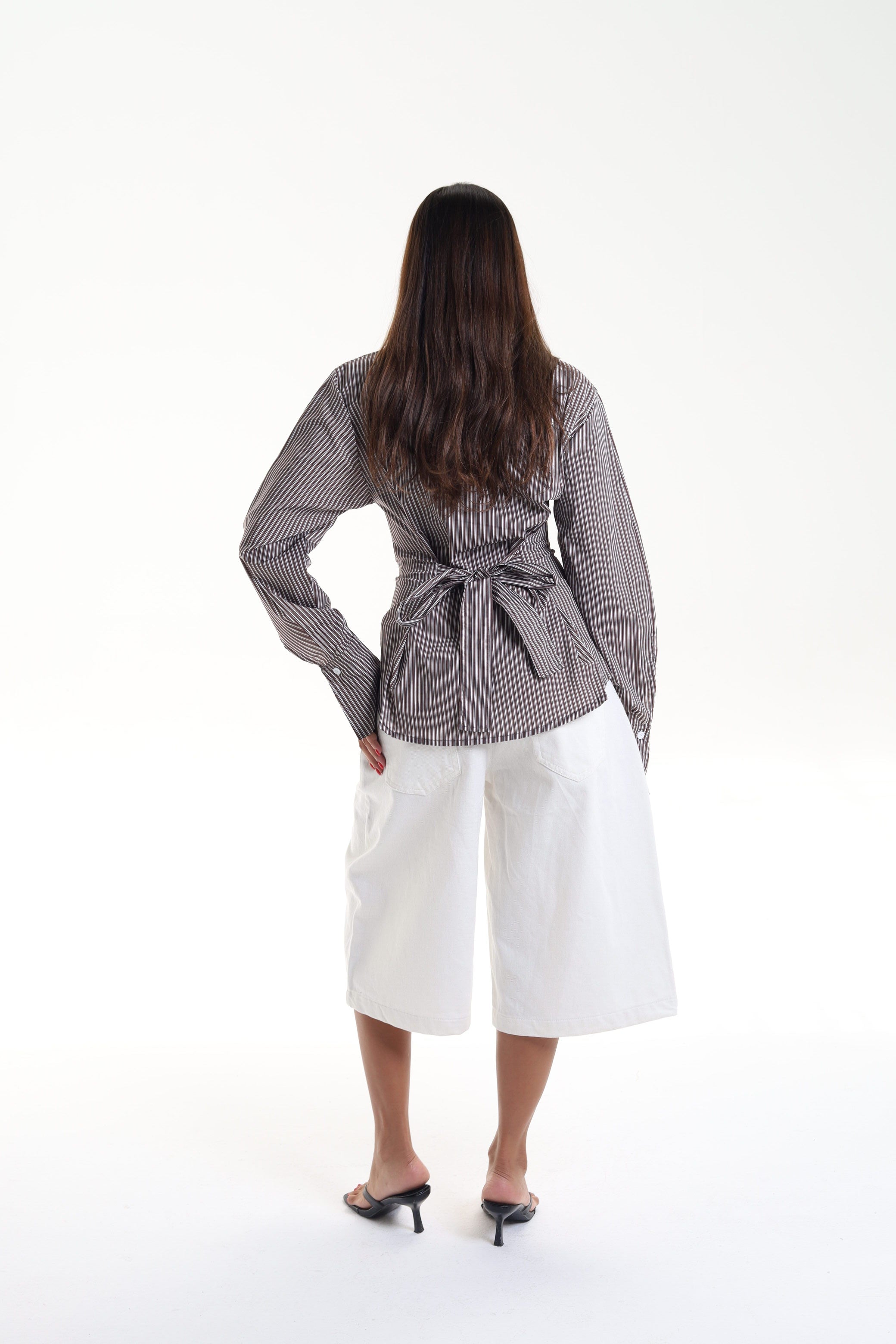 Pine Back Belt Cheast Pleats Shirt
