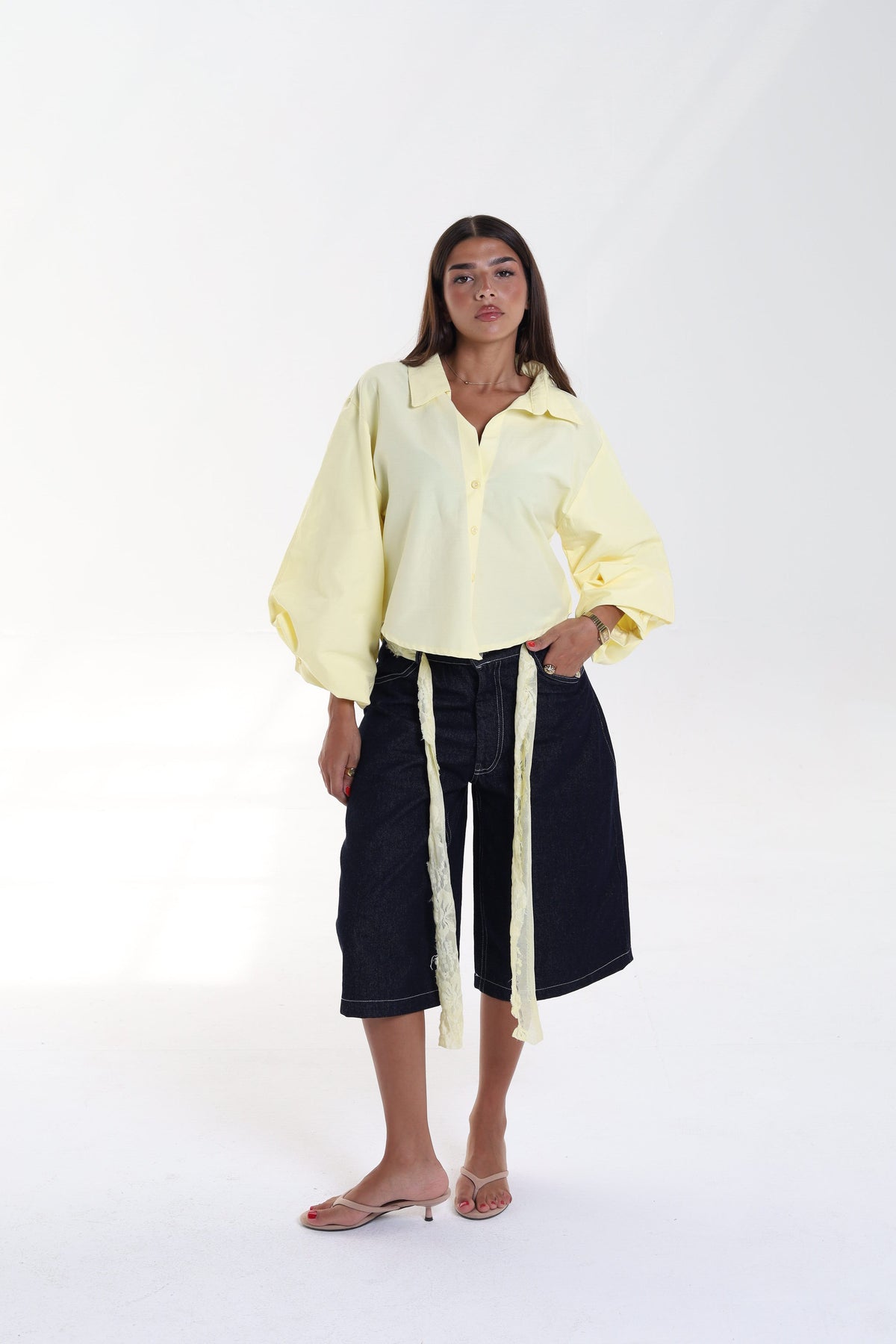 Cropped Balloon Sleeve Blouse